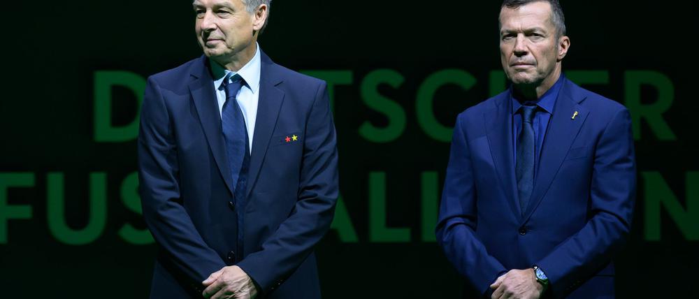 Zwei, die sich wieder mögen: Klinsmann (l) und Matthäus.