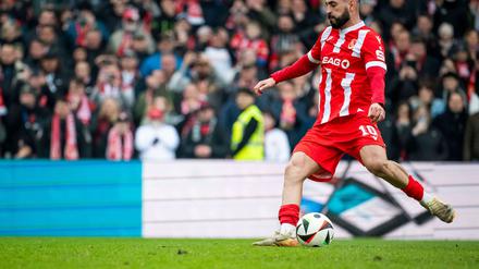 Tolcay Cigerci erlöst Energie Cottbus in der Nachspielzeit. 