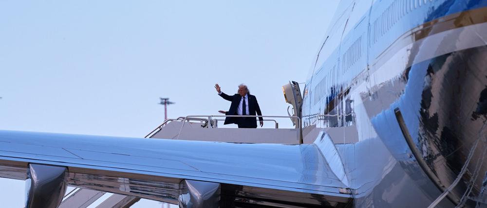 Trump äußert sich nach seinem Treffen mit Selenskyj mit klaren Worten. 