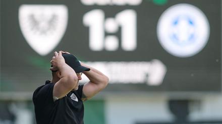 Münsters Trainer Sascha Hildman muss den Verein nach mehr als fünf Jahren verlassen. 