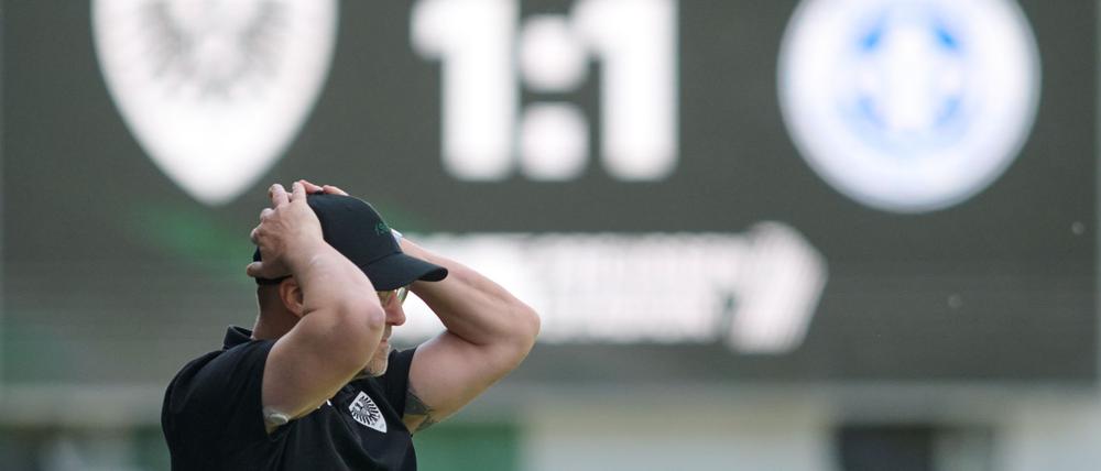 Münsters Trainer Sascha Hildman muss den Verein nach mehr als fünf Jahren verlassen. 