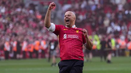 Mit dem Gewinn der Meisterschaft übertraf Liverpool-Trainer Arne Slot in seiner ersten Saison alle Erwartungen.