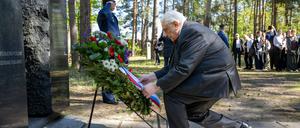 Russlands Botschafter in Deutschland, Sergej Netschajew, kommt zum stillen Gedenken in die Gedenkstätte Sachsenhausen. Die Gedenkstätten-Stiftung hat russische Vertreter gebeten, nicht zu offiziellen Gedenkveranstaltungen zu kommen.
