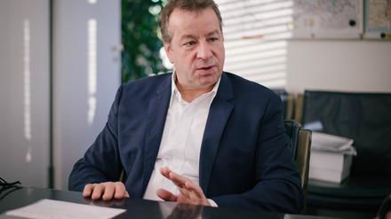 Frank Balzer, noch als Reinickendorfer Bezirksbürgermeister, bei einem Gespräch im Jahr 2017.