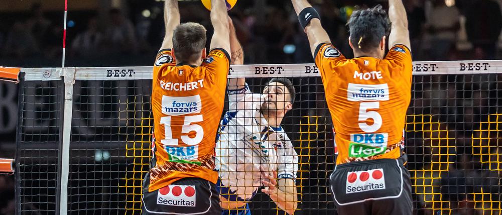Abwehrbereit: die BR Volleys