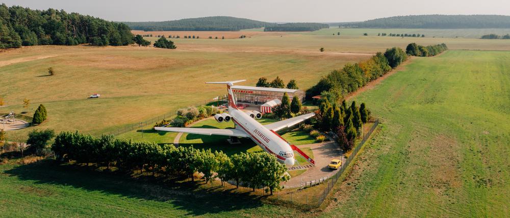 Iljuschin IL-62 der DDR-Fluglinie Interflug auf dem Flugplatz Stölln/Rhinow.