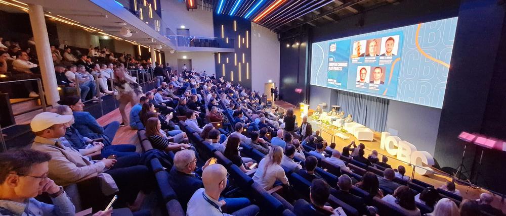 Gesprächsrunde auf der Cannabis-Konferenz ICBC, die am 29. und 30. April in Berlin-Neukölln stattfindet.