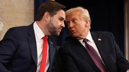 J.D. Vance und Donald Trump.