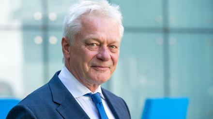 Der designierte Agrarminister Alois Rainer ist gegen eine Erhöhung der Mehrwertsteuer auf Fleisch. (Archivbild)