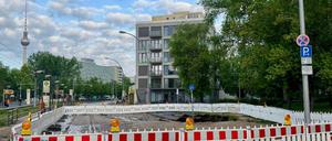 Weite Teile der Mollstraße standen unter Wasser.