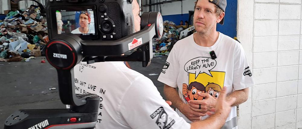 Sebastian Vettel genießt seine Zeit als Familienvater und hält sich eine künftige Rolle in der Formel 1 offen.