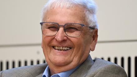 Gut gelaunt vor Gericht: Theo Zwanziger