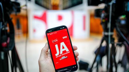 Die SPD sagt „Ja“ zur schwarz-roten Koalition.