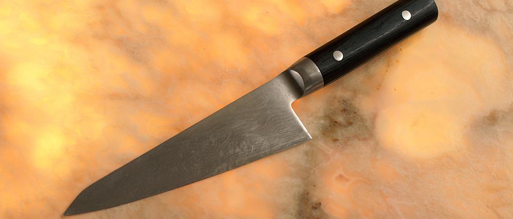 Ein Küchenmesser. (Symbolbild)