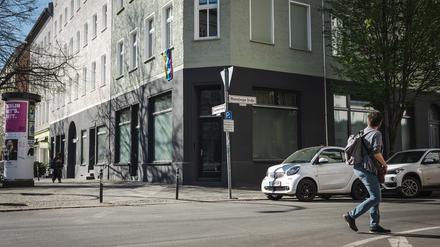 Ehemalige Kneipe Biermichel in der Brunnen-/ Rheinsbergerstraße, die über Airbnb als Ferienwohnung vermietet wird.
