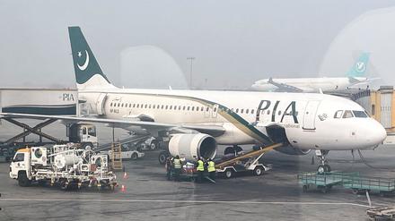 Flugzeug der Pakistan International Airlines (PIA) auf dem Allama Iqbal International Airport in Lahore (Archivbild vom Januar 2024).