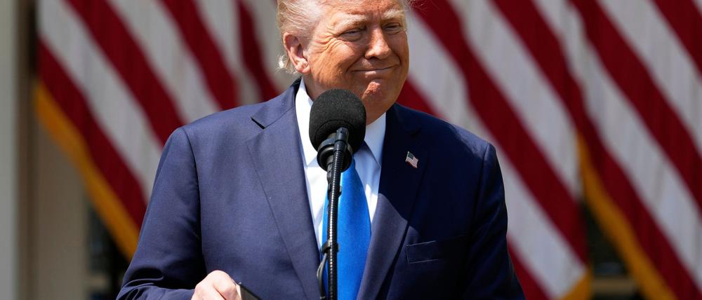 Trump will dem Iran den Geldhahn zudrehen. 