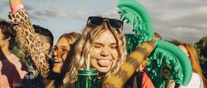Besucherin auf Festival. „Für viele ist ein Festival wie Jahresurlaub“, sagt Matthias Johannes Bauer.
