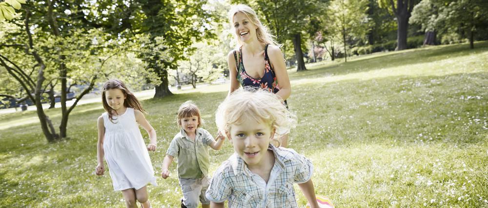 Wer Kinder hat, erzählt in der Regel irgendwann selbst von ihnen. Warum also immer wieder nachfragen?