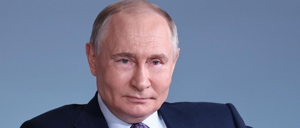 Putin bei einem Jugendforum am 30. April 2025 in Moskau.