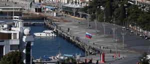 Die russische Flagge weht schon seit einem Jahrzehnt wieder auf der Krim.