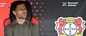 Noch sitzt Xabi Alonso bei Bayer Leverkusen auf der Trainerbank.