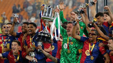 Der deutsche Nationaltorwart Marc-André ter Stegen steht nach langer Verletzung am Samstag erstmals wieder beim FC Barcelona im Tor.