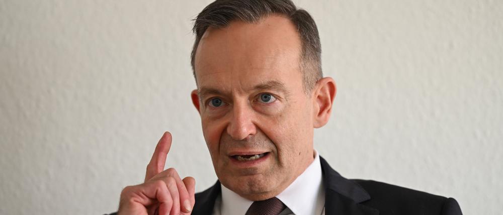 Hat Vertrauen in den Verfassungsschutz: Justizminister Volker Wissing.