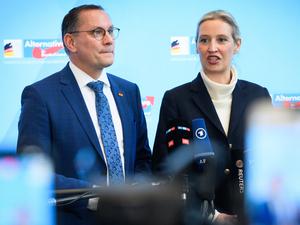 Die wiedergewählten Fraktionsvorsitzenden der AfD, Tino Chrupalla und Alice Weidel äußern sich nach der konstituierenden Sitzung der AfD-Fraktion im Deutschen Bundestag. 