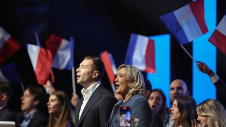 Die Fraktionsvorsitzende Marine Le Pen und der Parteivorsitzende Jordan Bardella haben letztes Jahr mit der AfD gebrochen. 