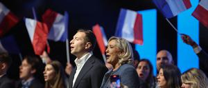 Die Fraktionsvorsitzende Marine Le Pen und der Parteivorsitzende Jordan Bardella haben letztes Jahr mit der AfD gebrochen. 