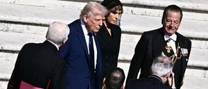 US-Präsident Donald Trump bei der Trauerfeier für Papst Franziskus.