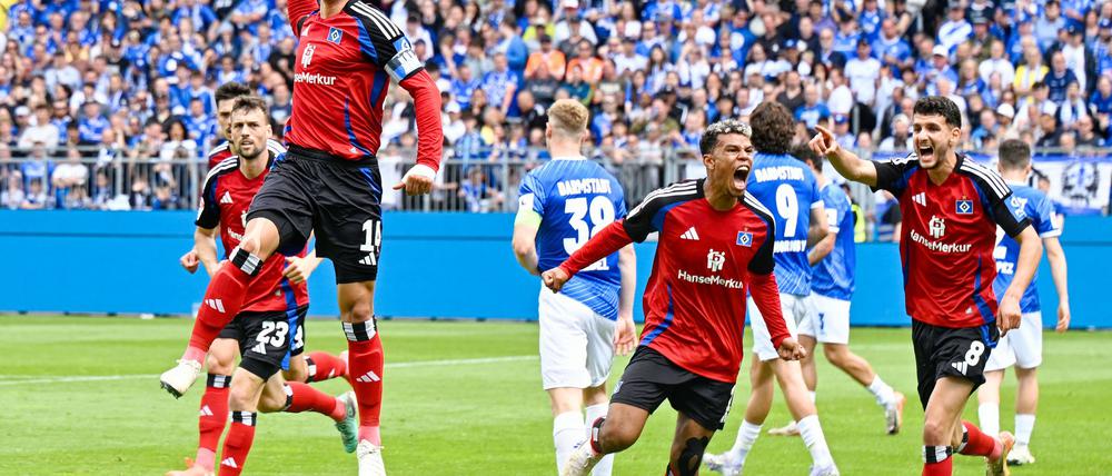 Der Hamburger SV steht dicht vor dem Aufstieg in die Fußball-Bundesliga.