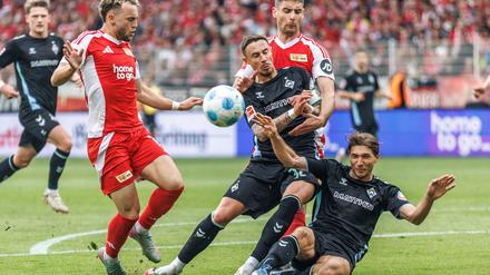 Für Werder Bremen geht es im Saison-Schlussspurt noch um einen Europacup-Platz. 