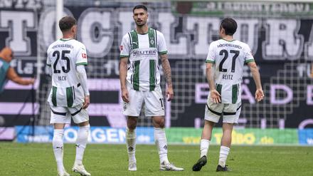 Tim Kleindienst (M) schoss das letzte Tor des Tages, aber richtig zufrieden war am Ende niemand.