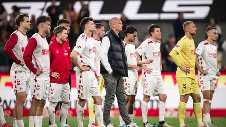 Trübe Stimmung beim 1. FC Köln nach dem Unentschieden gegen Regensburg. 