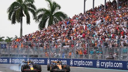 Oscar Piastri (r) ist der Mann der Stunde in der Formel 1.
