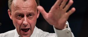 So soll er die Säle wieder rocken - Friedrich Merz in Vor-Coronatagen