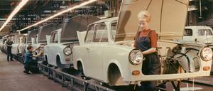 In der DDR wurde die Gleichberechtigung von Männern und Frauen in der Verfassung verankert.