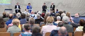 Bei der Bürgerinformationsveranstaltung für die Gemeinschaftsunterkunft in der Eleonore-Prochaska-Straße.