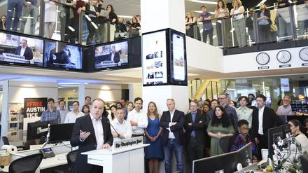 Der Chefredakteur der „Washington Post“, Matt Murray, spricht nach der Verleihung der Pulitzer-Preise in der Redaktion. 