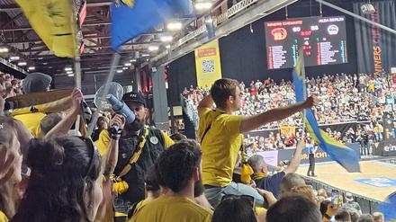 Der Alba-Block beim Auswärtsspiel in Chemnitz. 