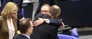Friedrich Merz und Alexander Dobrindt in der 2. Sitzung des Bundestages mit der Wahl des neuen Kanzlers. 