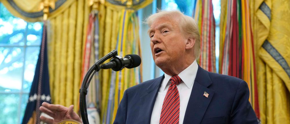 Schiebt Trump Migranten bald nach Libyen ab?