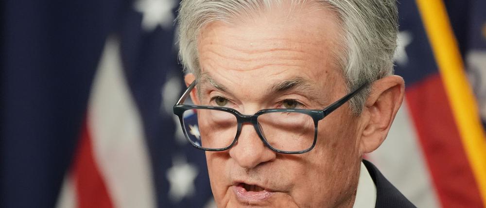 Fed-Chef Powell warnt vor den Auswirkungen hoher Zölle. 