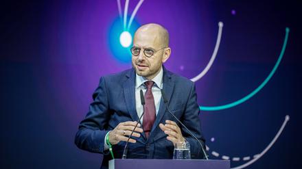 Siemens-Energy-Chef Christian Bruch nennt die US-Zölle „ärgerlich, aber beherrschbar“. (Archivbild)