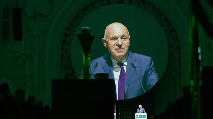 Der DFB-Chef sorgt sich bei noch mehr WM-Teams um die Ligen in Deutschland. 