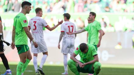 Enttäuschte Gesichter. Der VfL Wolfsburg spielt bisher eine wenig erfreuliche Rückrunde. 