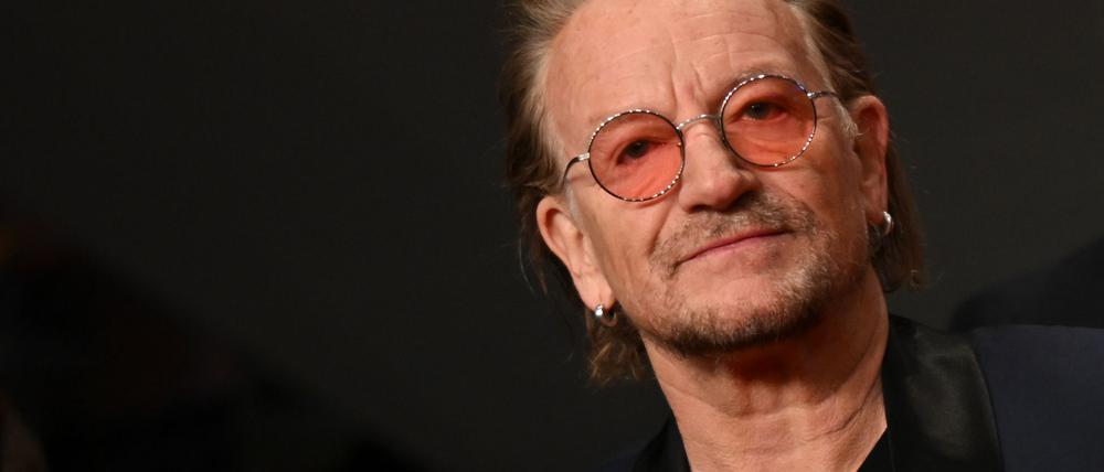 Die getönte Brille ist sein Markenzeichen: Bono wird 65 Jahre alt. (Archivbild)