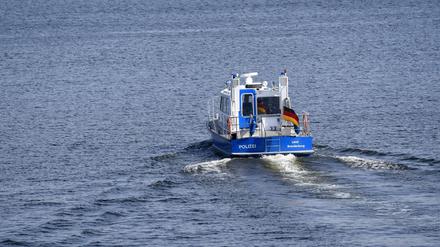 Der Sommer ist für die Wasserschutzpolizei Hauptsaison. (Symbolbild)